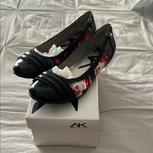 Anne Klein Black and Red Floral Flats